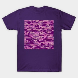 Camo Pattern - Mauve T-Shirt